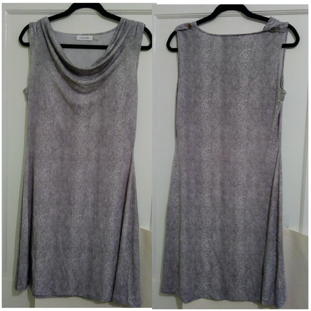 🍒3/$10 - Calvin Klein Dress Stretch Gray & White